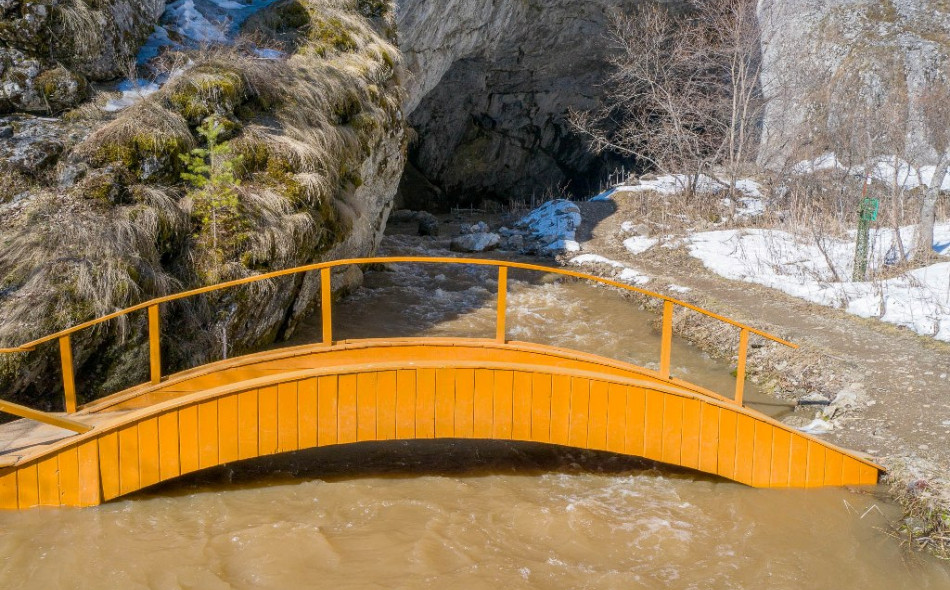 В кратчайшие сроки вода затопит и Портал...